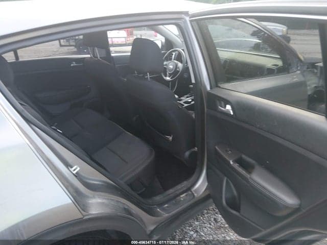 2017 KIA SPORTAGE LX 8