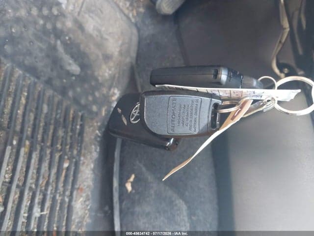 2018 TOYOTA RAV4 LIMITED 11