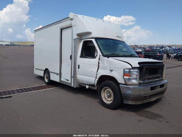 2022 FORD E-350 CUTAWAY 1