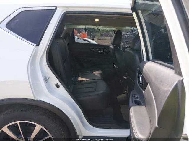 2019 NISSAN ROGUE SL 8
