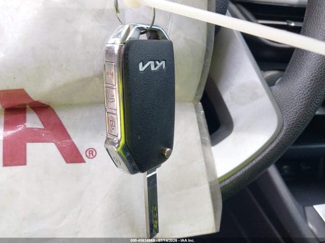 2023 KIA FORTE LXS 11