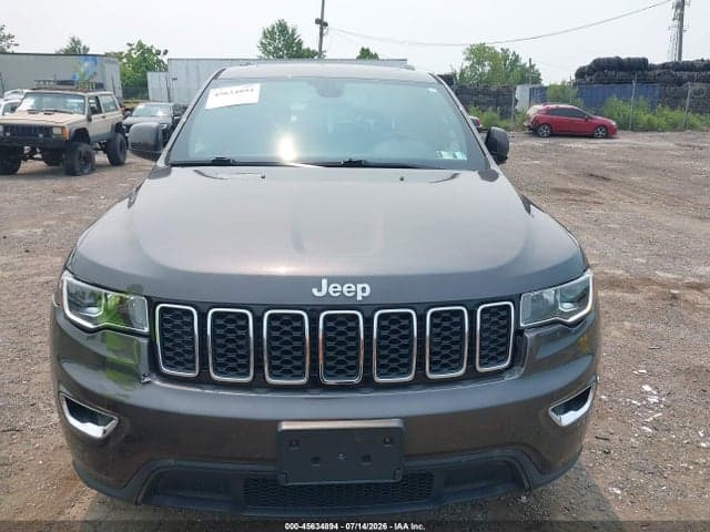 2020 JEEP GRAND CHEROKEE LAREDO E 4X4 12