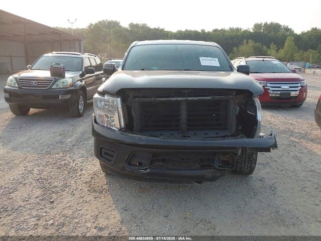 2017 NISSAN TITAN S 13
