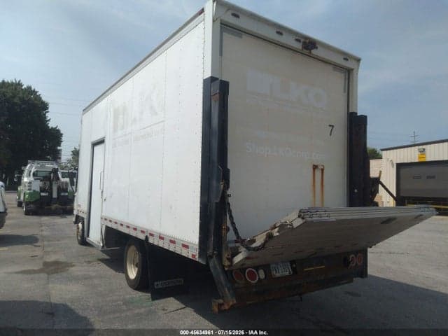 2018 ISUZU NPR HD 4
