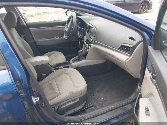2019 HYUNDAI ELANTRA SEL 5
