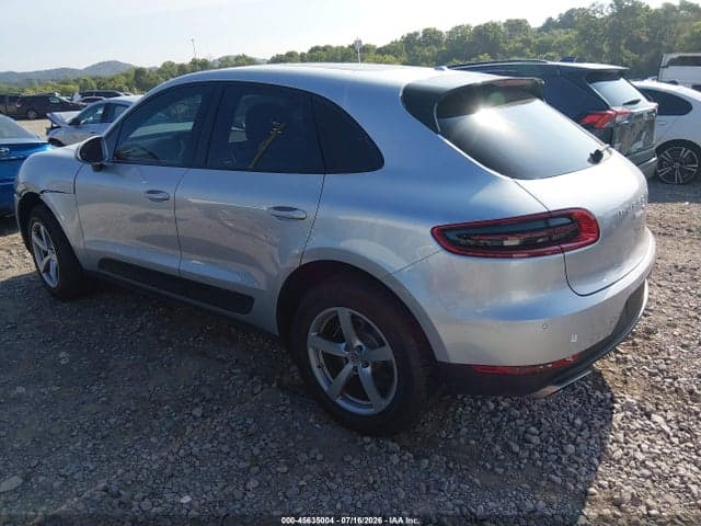 2017 PORSCHE MACAN 3