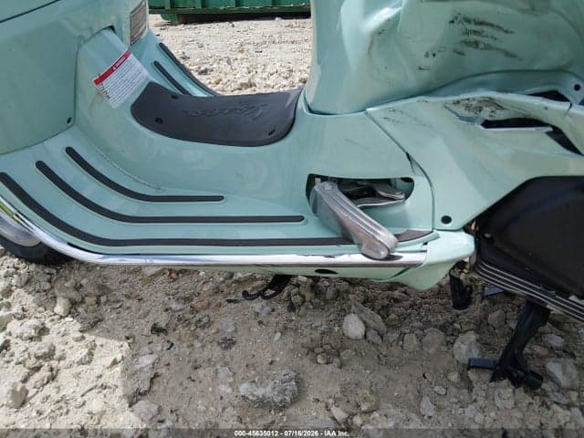 2023 VESPA GTS/SEI GIORNI 300 9