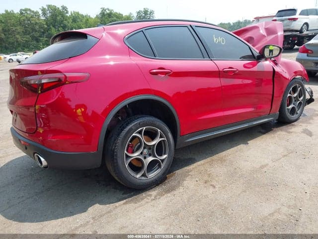 2018 ALFA ROMEO STELVIO SPORT AWD 4