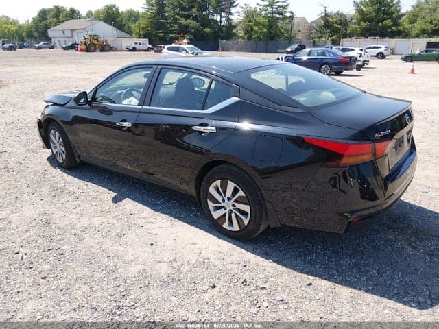 2022 NISSAN ALTIMA S FWD 3