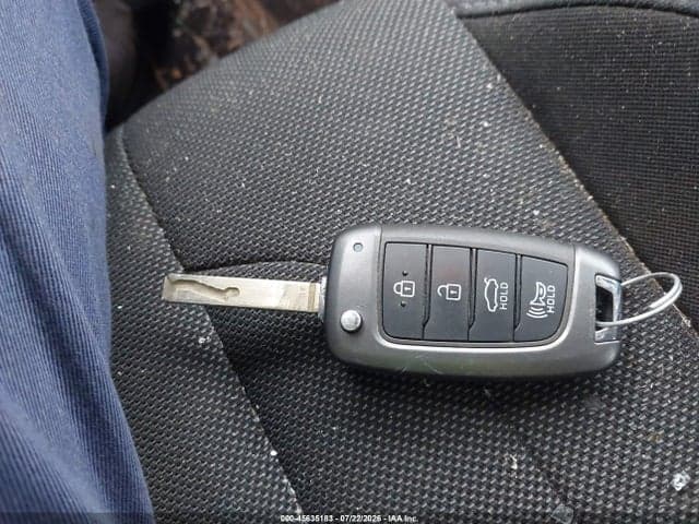 2021 HYUNDAI ELANTRA SE 11