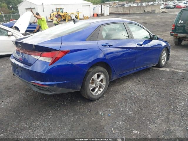 2021 HYUNDAI ELANTRA SE 4