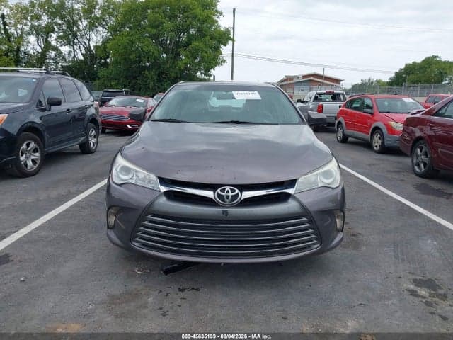 2017 TOYOTA CAMRY LE 11