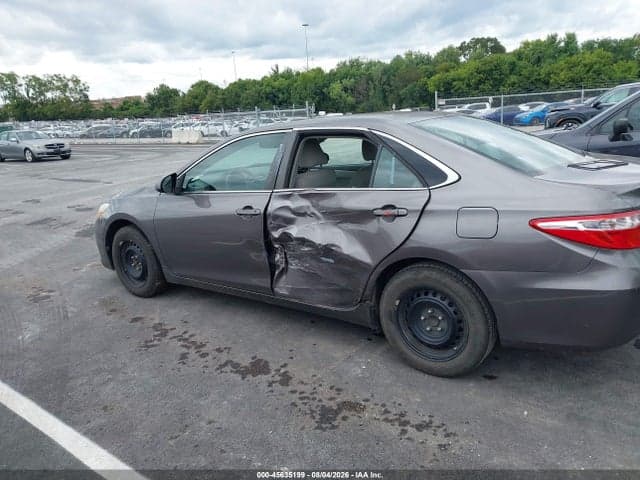 2017 TOYOTA CAMRY LE 13