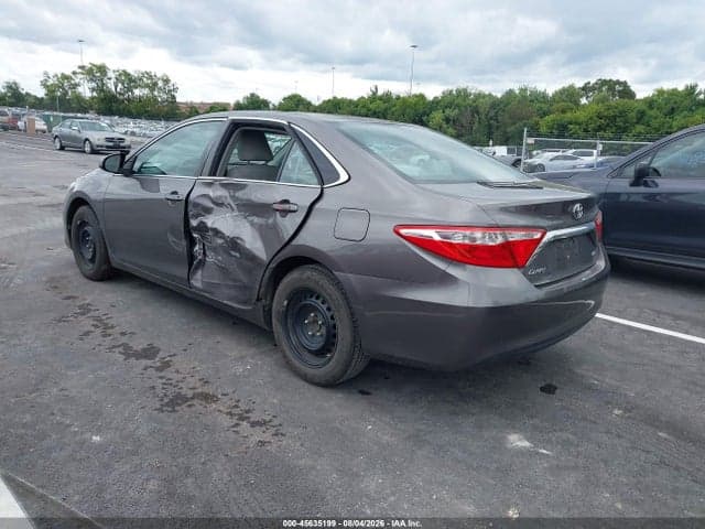 2017 TOYOTA CAMRY LE 3