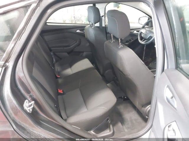 2018 FORD FOCUS SE 8