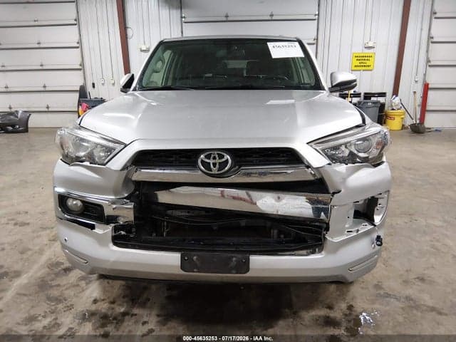 2017 TOYOTA 4RUNNER LIMITED 6