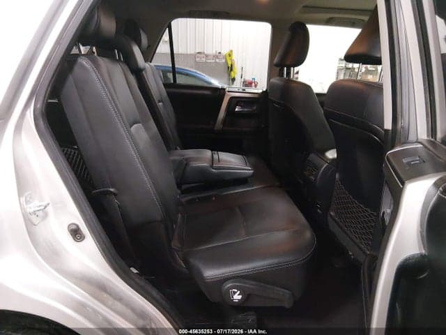 2017 TOYOTA 4RUNNER LIMITED 8