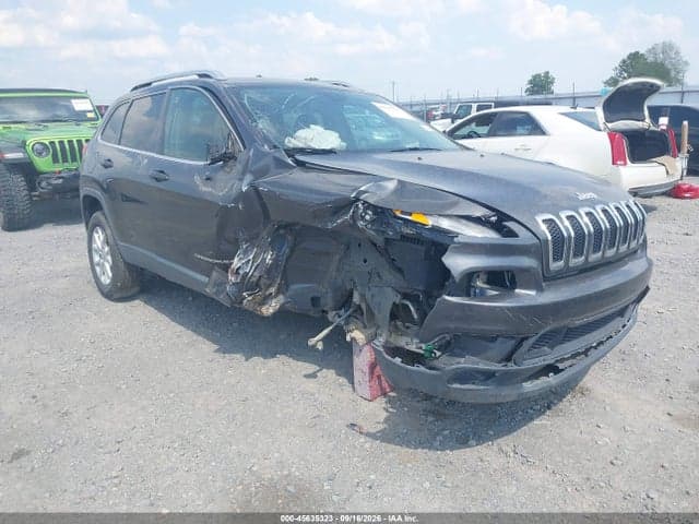 2017 JEEP CHEROKEE LATITUDE 4X4 1