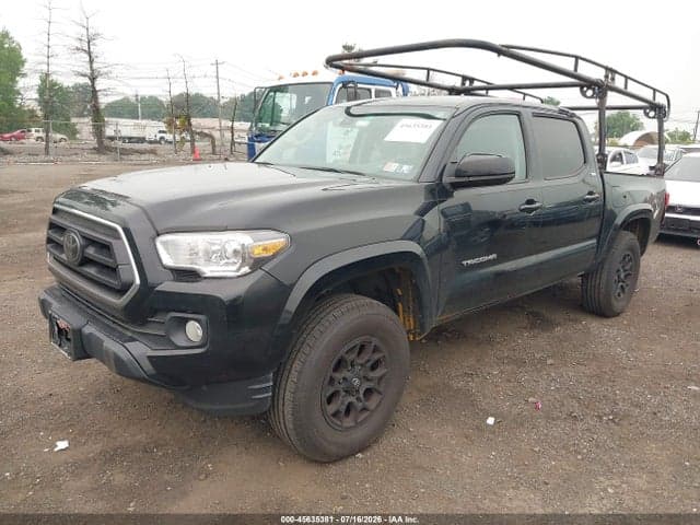 2022 TOYOTA TACOMA SR5 V6 2