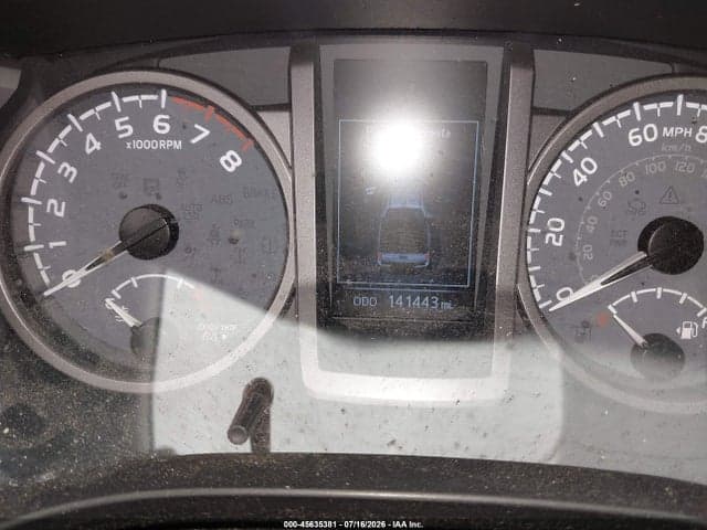 2022 TOYOTA TACOMA SR5 V6 7