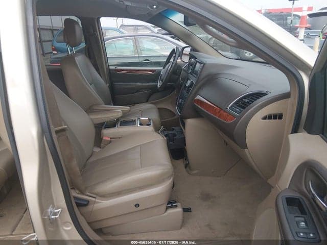 2016 CHRYSLER TOWN & COUNTRY TOURING 5