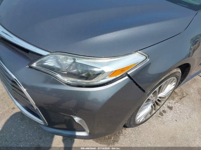 2018 TOYOTA AVALON LIMITED 18