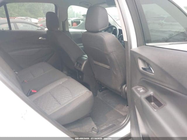 2018 CHEVROLET EQUINOX LT 8
