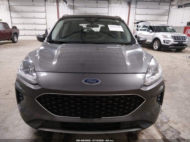 2021 FORD ESCAPE SE 12