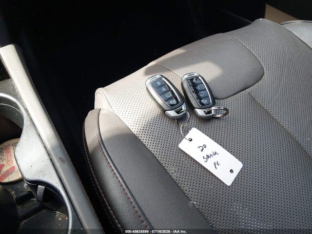2020 HYUNDAI SANTA FE SEL 11
