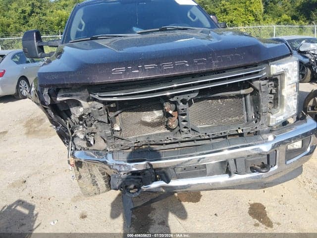 2018 FORD F-250 16