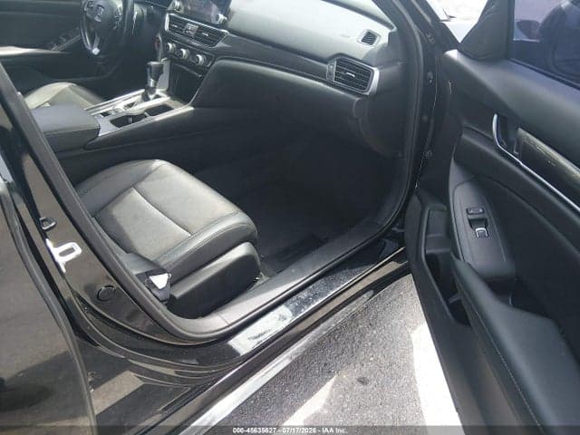 2021 HONDA ACCORD SPORT 8