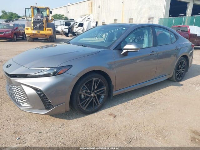 2025 TOYOTA CAMRY XSE 2