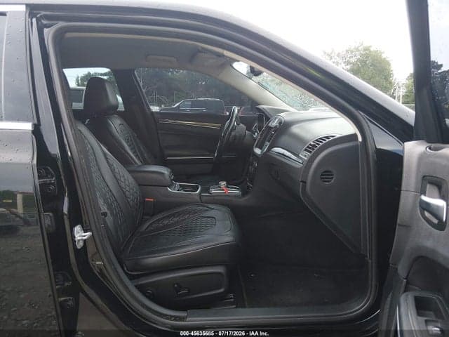 2018 CHRYSLER 300 TOURING L 5