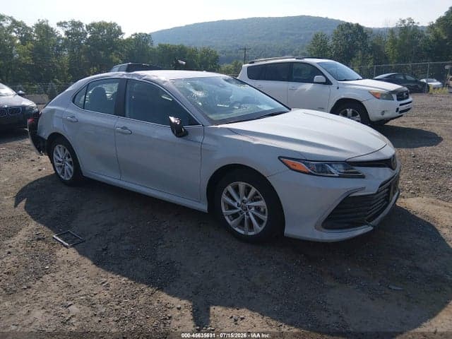 2024 TOYOTA CAMRY LE - 1