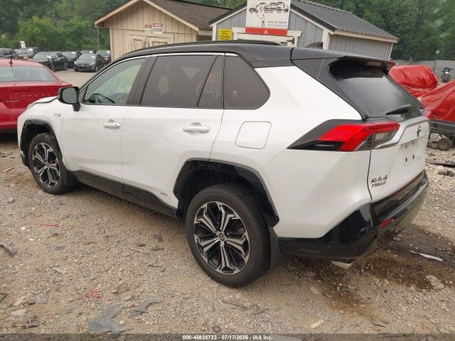 2024 TOYOTA RAV4 PRIME XSE 3