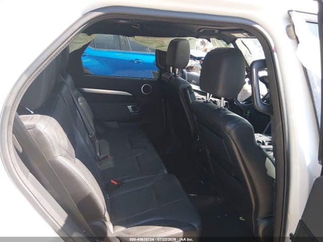 2020 LAND ROVER DISCOVERY LANDMARK EDITION 8