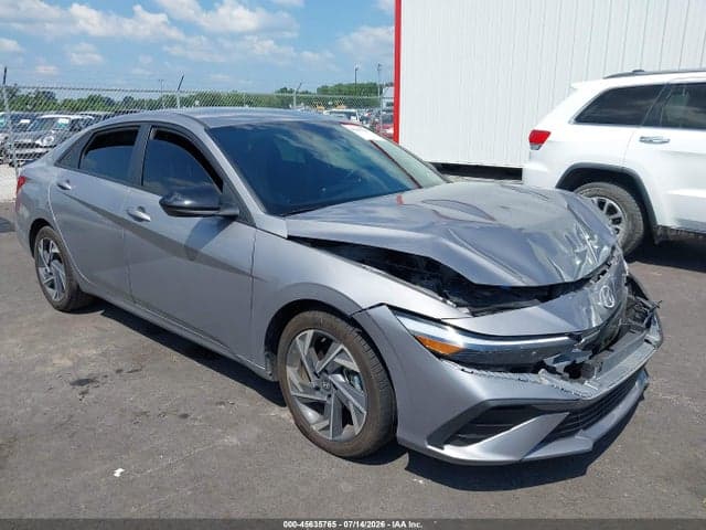 2025 HYUNDAI ELANTRA SEL SPORT 1