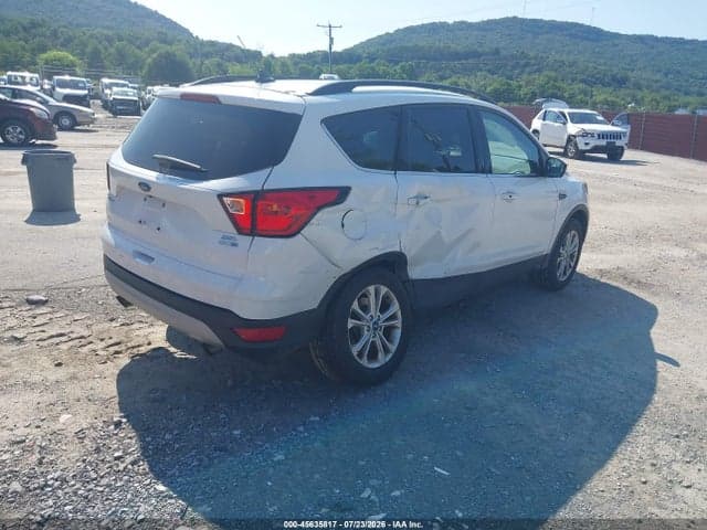 2019 FORD ESCAPE SEL 4