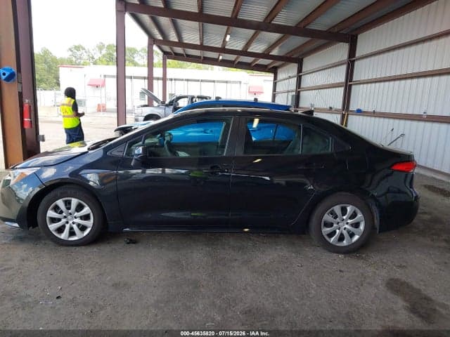 2022 TOYOTA COROLLA LE 13
