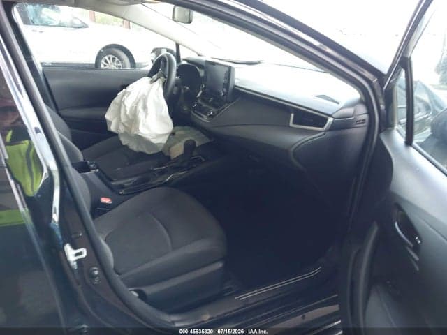 2022 TOYOTA COROLLA LE 5