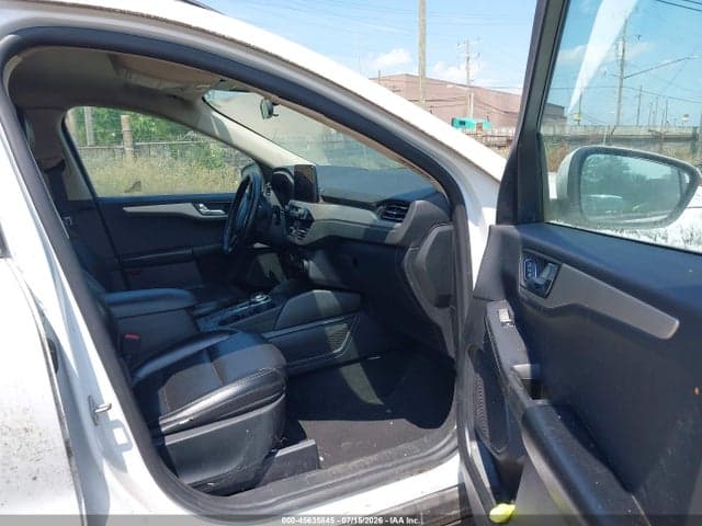 2020 FORD ESCAPE SEL 5