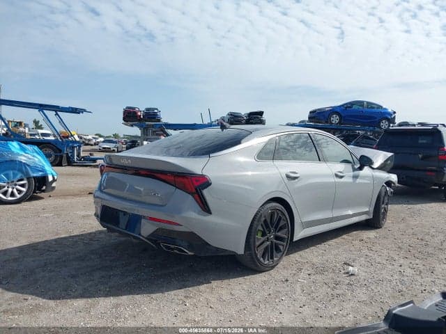 2026 KIA K5 GT 4
