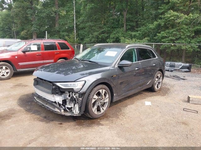 2021 AUDI E-TRON PREMIUM PLUS QUATTRO 2