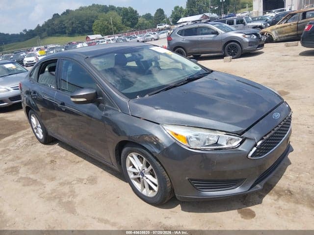 2017 FORD FOCUS SE 1