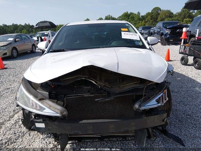2019 HYUNDAI ELANTRA SE 12