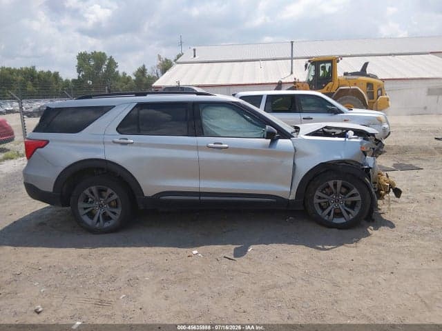 2022 FORD EXPLORER XLT 13