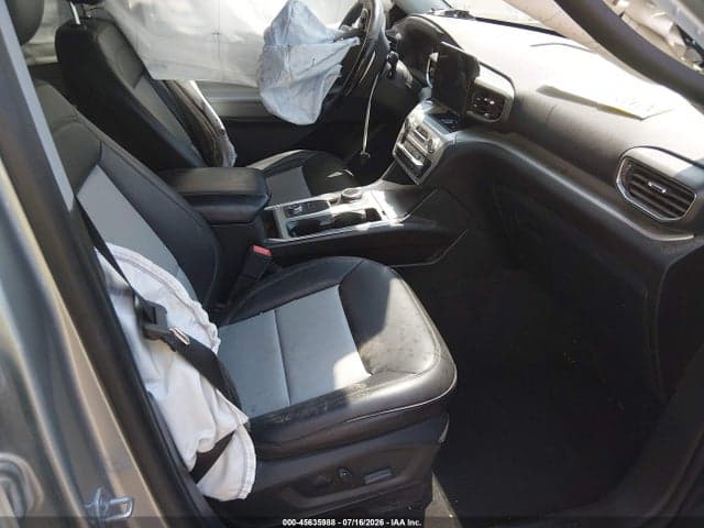 2022 FORD EXPLORER XLT 5