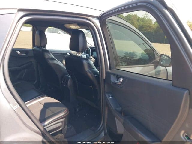 2024 FORD ESCAPE ST-LINE 8