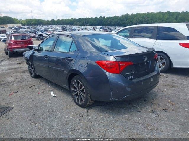 2019 TOYOTA COROLLA SE 3