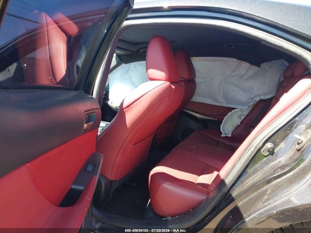 2019 LEXUS IS 300 8